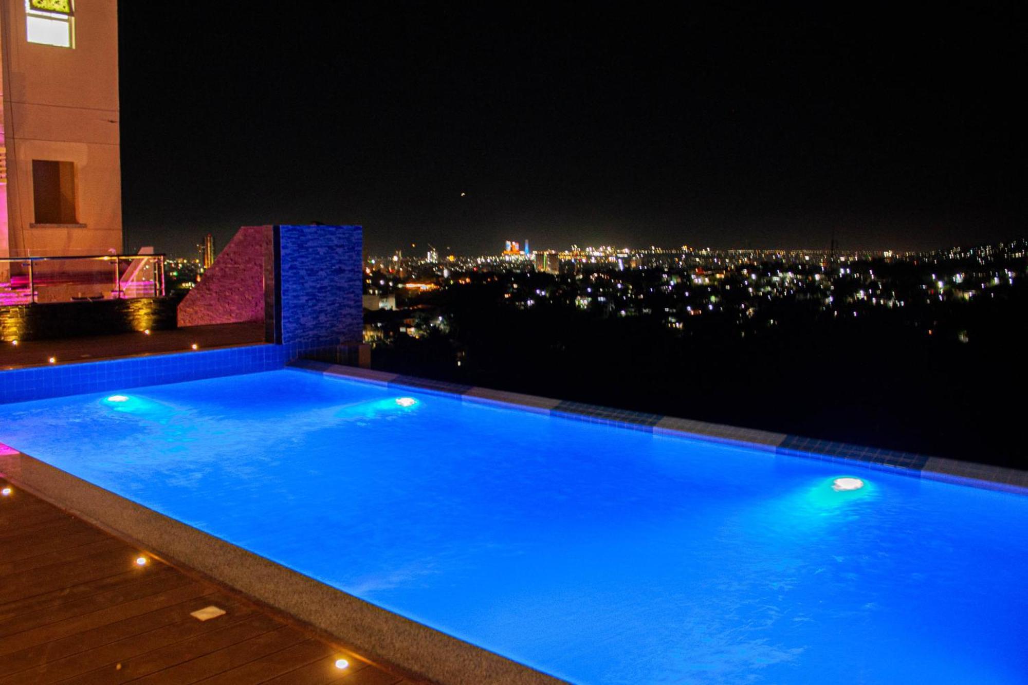 Hotel Hayat Sky Towers à Cebu Extérieur photo