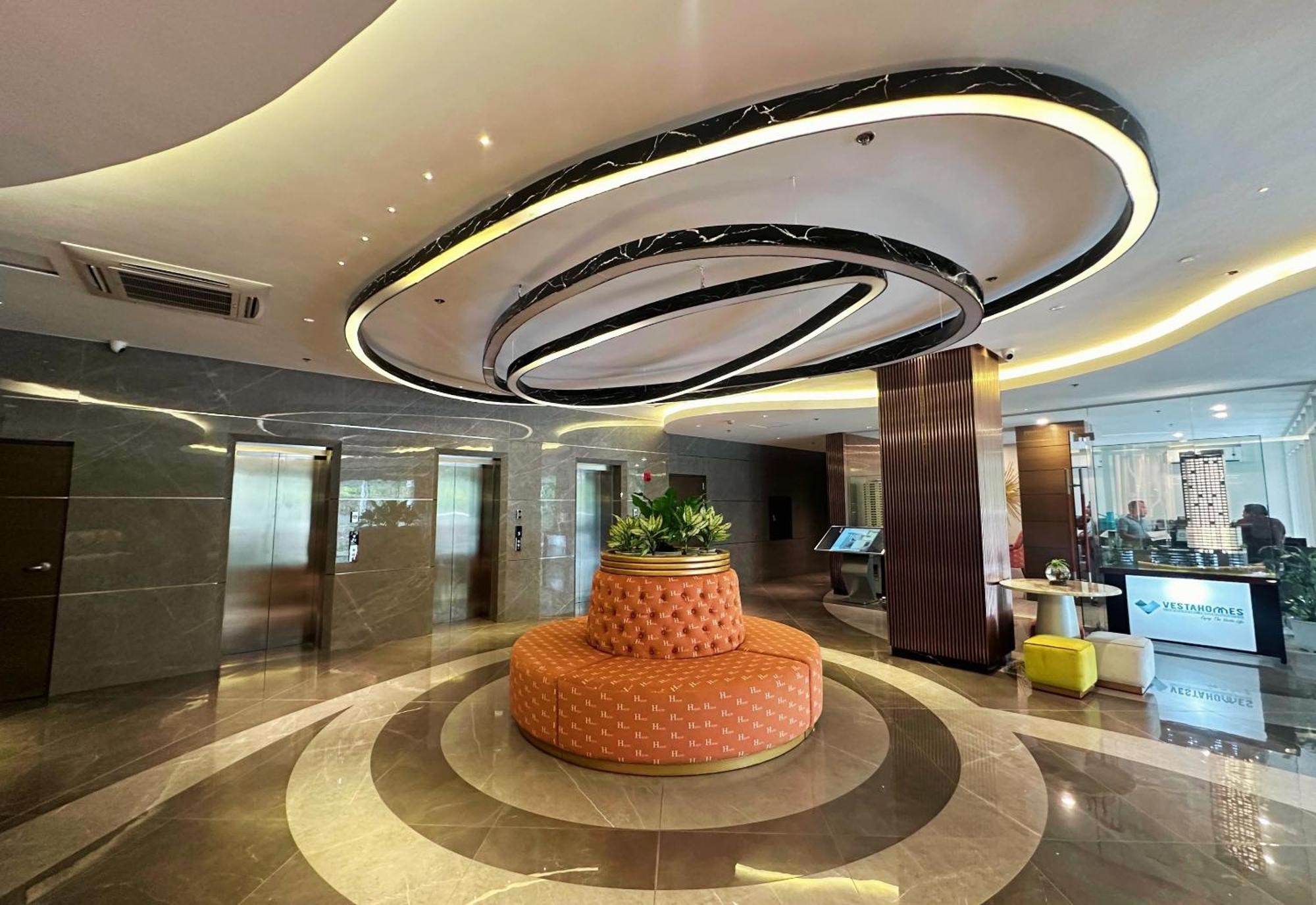 Hotel Hayat Sky Towers à Cebu Extérieur photo